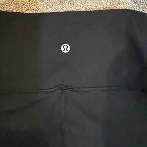 Lululemon wunder under black leggings